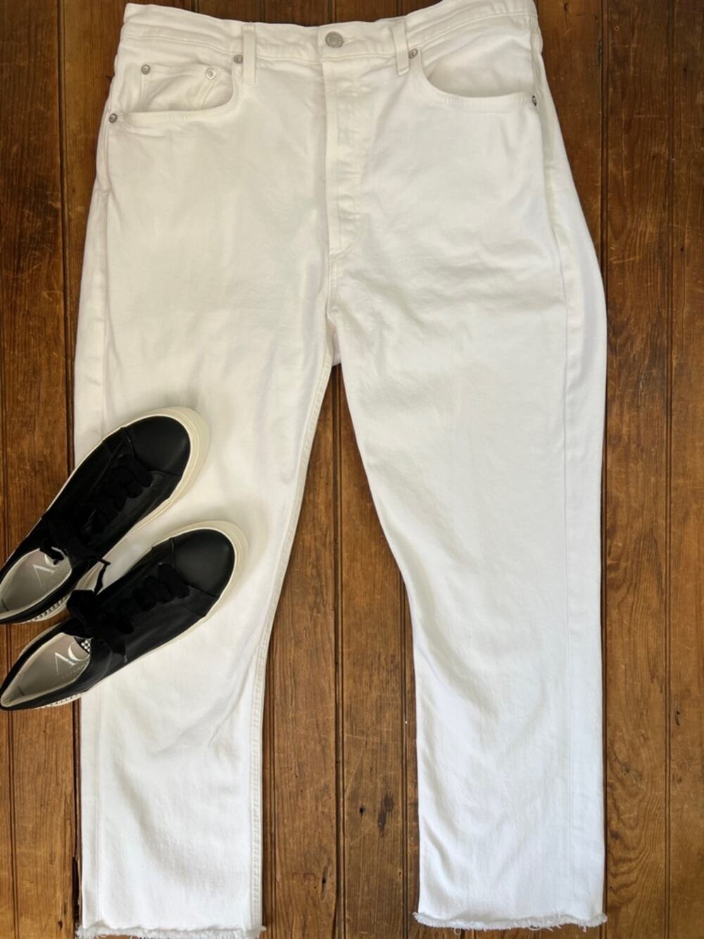Women’s Agolde jeans high rise Riley White Denim Jeans raw hem size 32